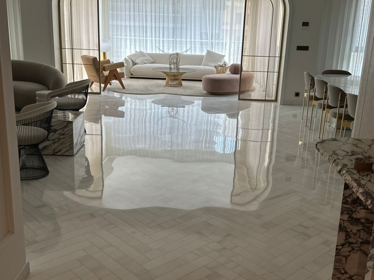 Luxury Apartment – Ashrafieh